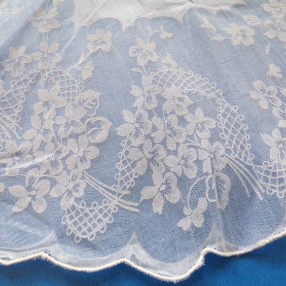 Vintage Floral Sheer Ladies Handkerchiefs 2380 - Picture 3 of 8